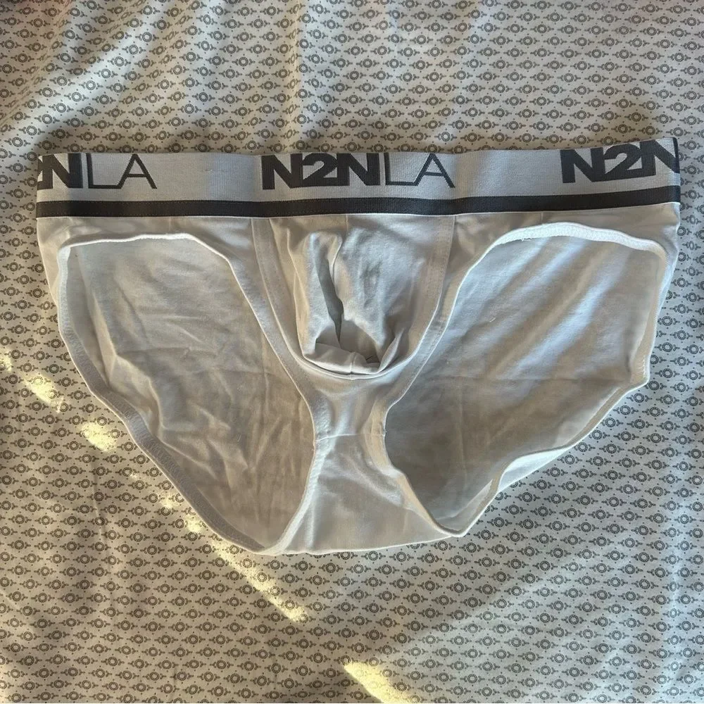 N2N Bodywear White Logo Cotton Pouch Bikini Briefs Size Large NWT
